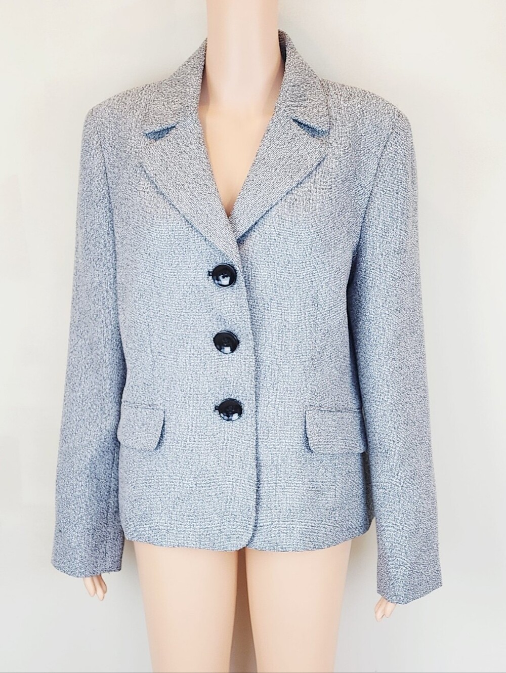 Kasper Long Sleeve 3 Button Blazer Jacket